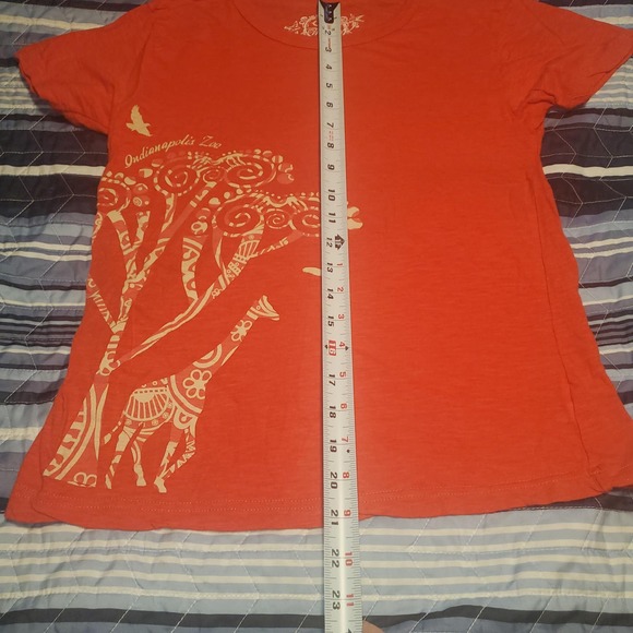 Indianapolis Zoo Souvenir Women's Size S Tee Giraffe - Picture 6 of 6